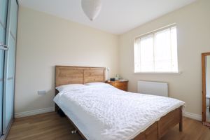 Bedroom- click for photo gallery